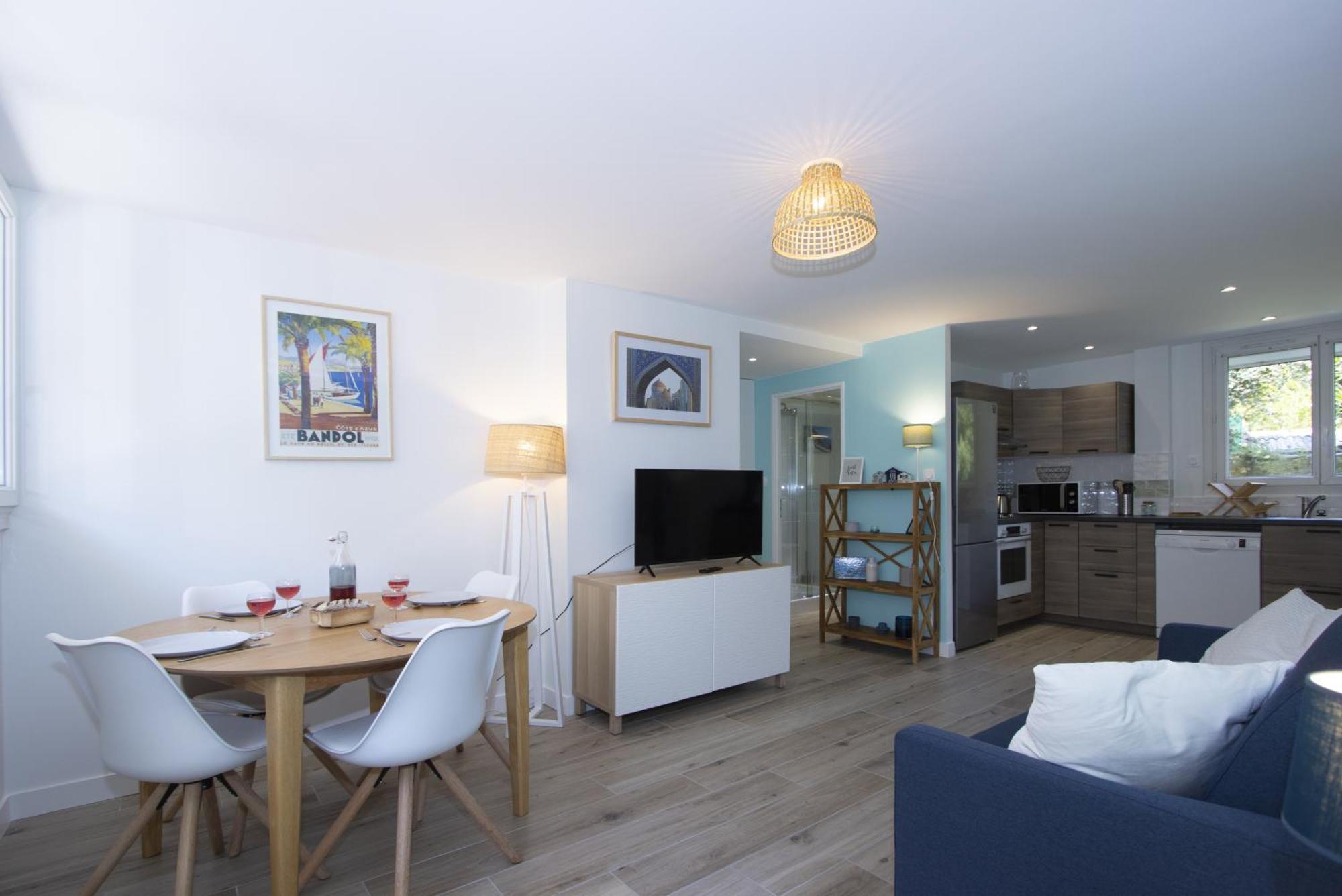 L'oree De La Plage: Appt. Confort 4/6 Pers. 400 M De La Apartment La Ciotat